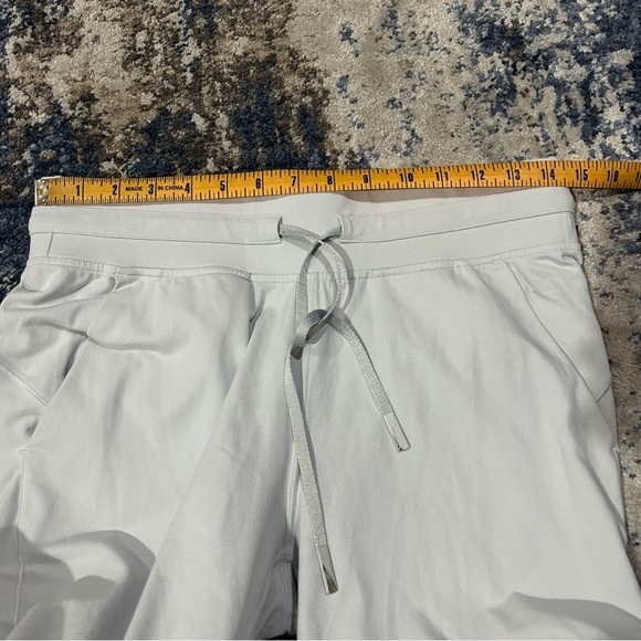 Lululemon Ready to Rulu White Jogger Pants Size 8 - Picture 7 of 9
